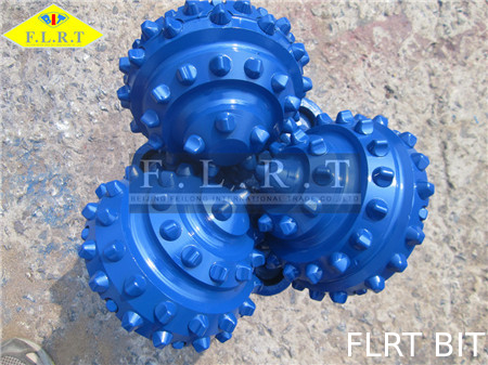 Goede prijs Oliebron Boortci Tricone Beetje 9 1/2“ FSA537GT met het In orde maken van Snijder online